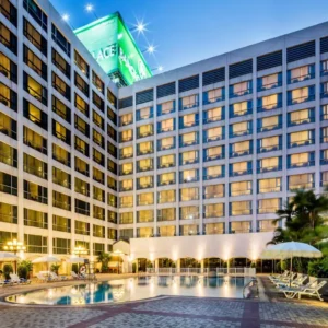 Bangkok Palace Hotel
